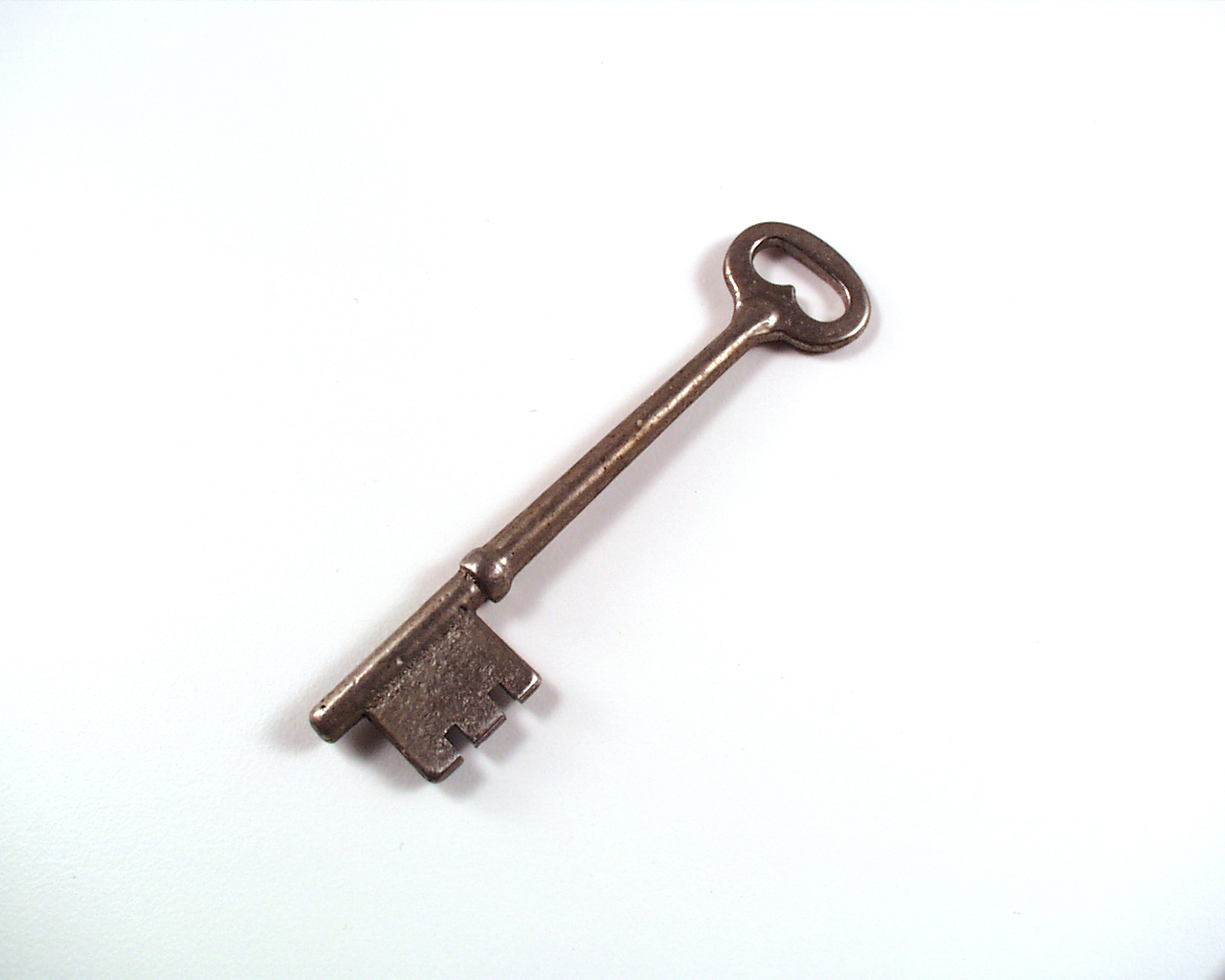 Cierra ciclos. No por orgullo, sino porque eso ya no encaja en tu vida